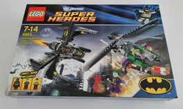 LEGO DC Super Heroes 6863 Batwing Battle over Gotham City