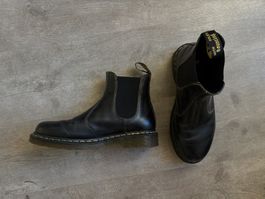 Original Dr. Martens 2976 Chelsea Boots Schwarz – Gr. 42