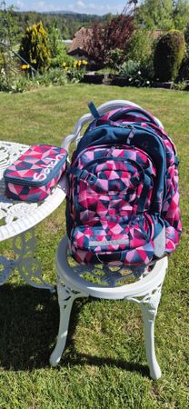 Satch Schulrucksack pink/rosa/petrol. Etui gratis !!!