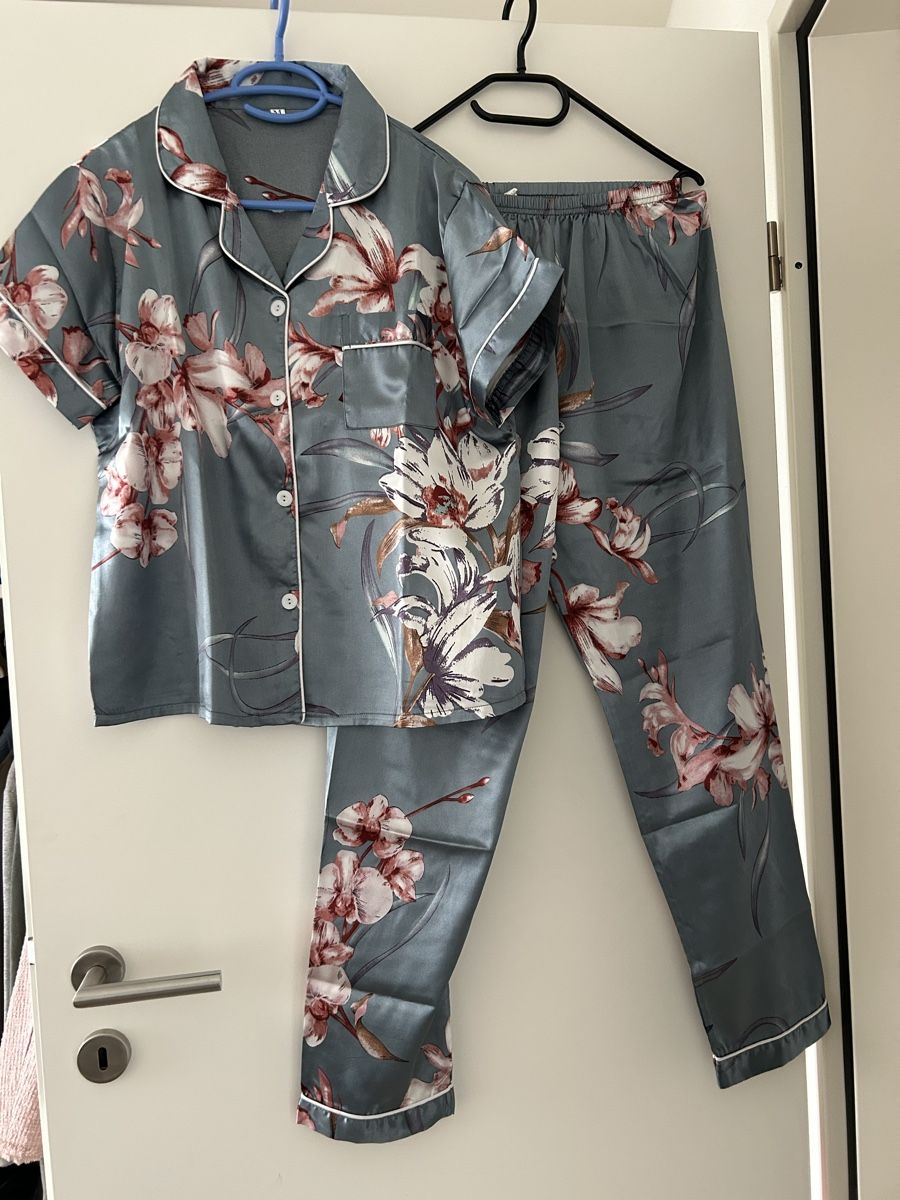 Negligees & Pigiami: Pyjamaset neuwertig grösse M – Usato da Rümlang venduto da Jennyanna