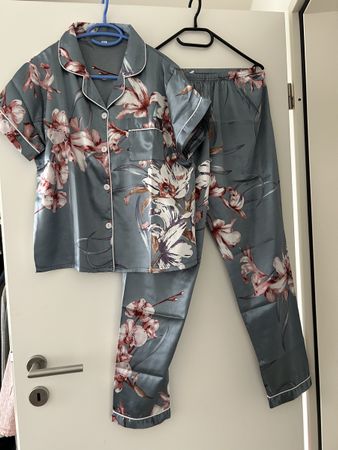 Pyjamaset neuwertig grösse M