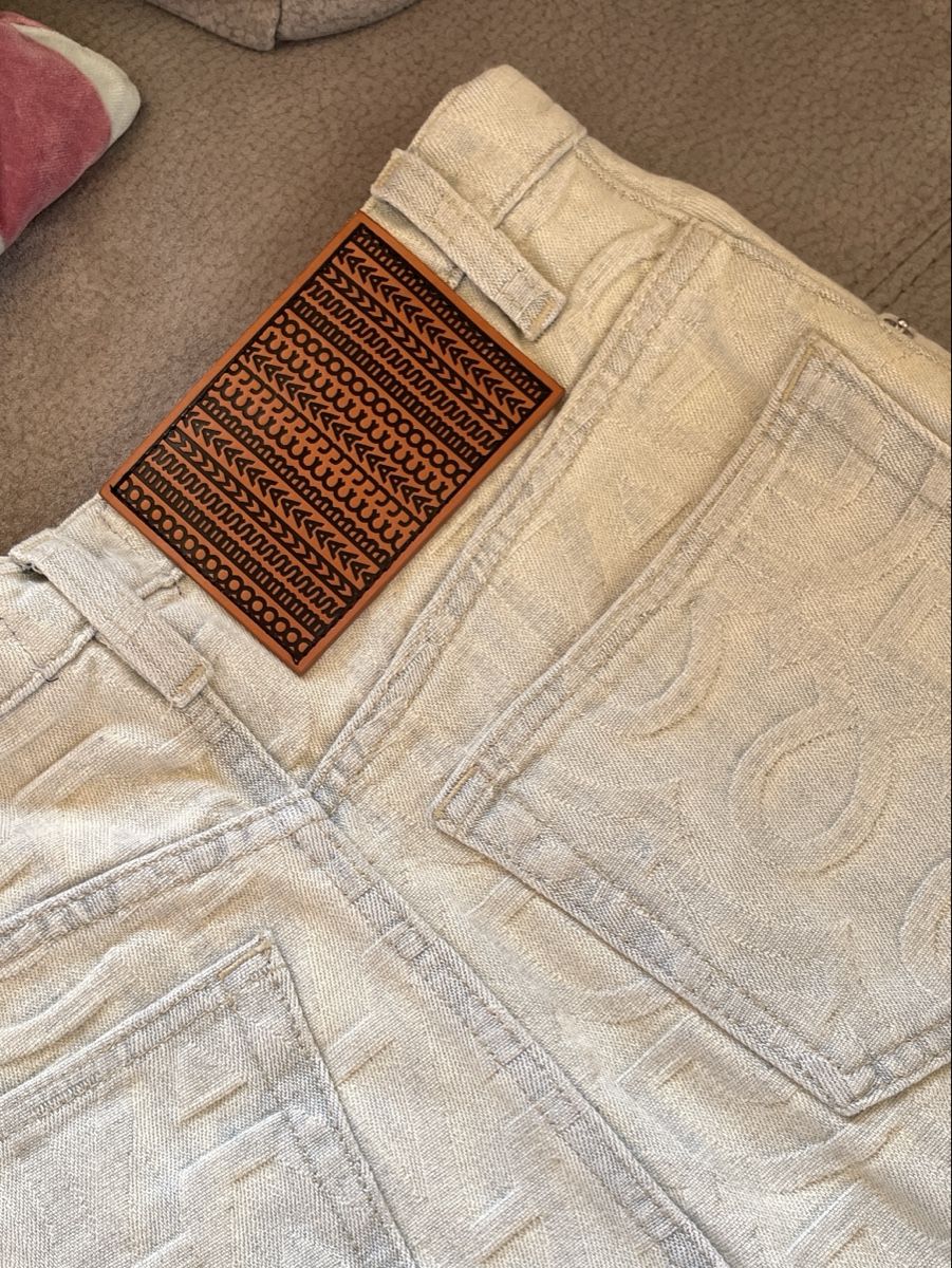 Marc Jacobs Gonne: NWT!! Marc Jacobs The Monogram Denim Skirt – Nuovo e nell'imballaggio originale da Spreitenbach venduto da Wa-C789 6
