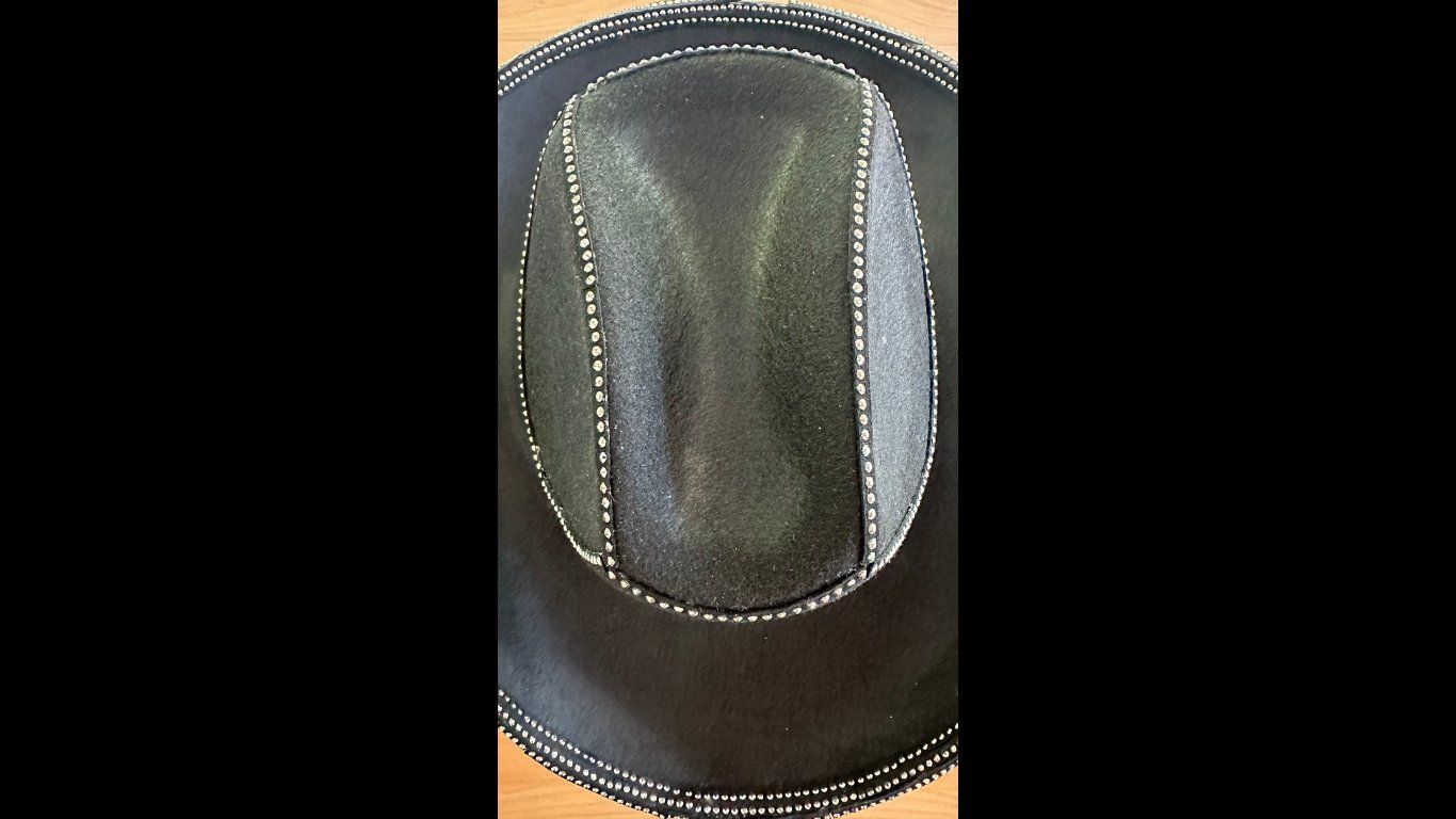 Copricapi, berretti & cappellini: Schwarzer Fransenhut mit Strass – Usato da Goldau venduto da rkl86 3
