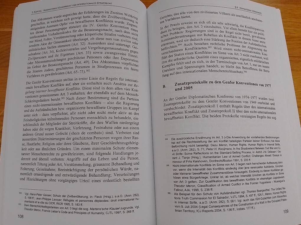 Libri: Menschenrechte - Ideale, Instrumente, Institutionen – Usato da Dänikon ZH venduto da spr_rqw2 1
