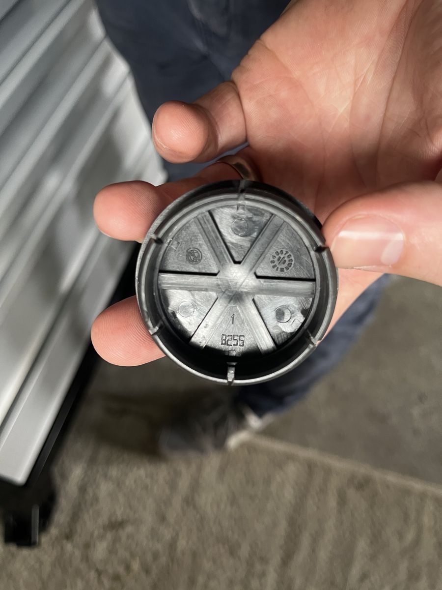 Abarth Tutti pezzi di ricambio auto: Nabendeckel Abarth silber – Nuovo (secondo la descrizione) da Elgg venduto da trudys96 1