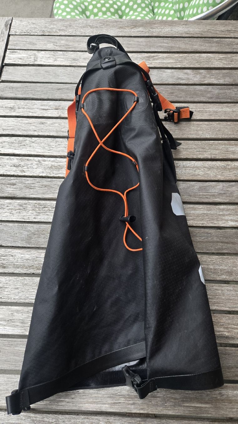 Ortlieb Borse: Ortlieb - Seat-Pack 11 - Velotasche – Usato da Ausserferrera venduto da Chuan