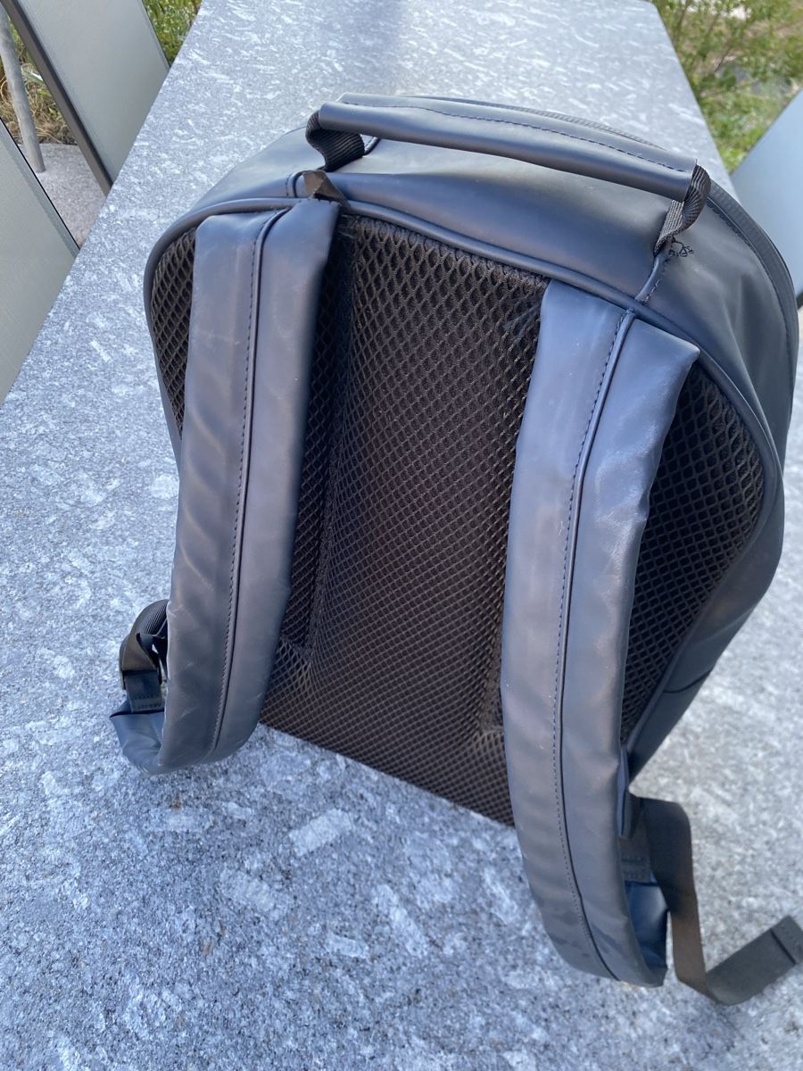 Rucksäcke: RAINS Book Daypack Large Rucksack – Gebraucht aus Rafz von cor_hj27 1