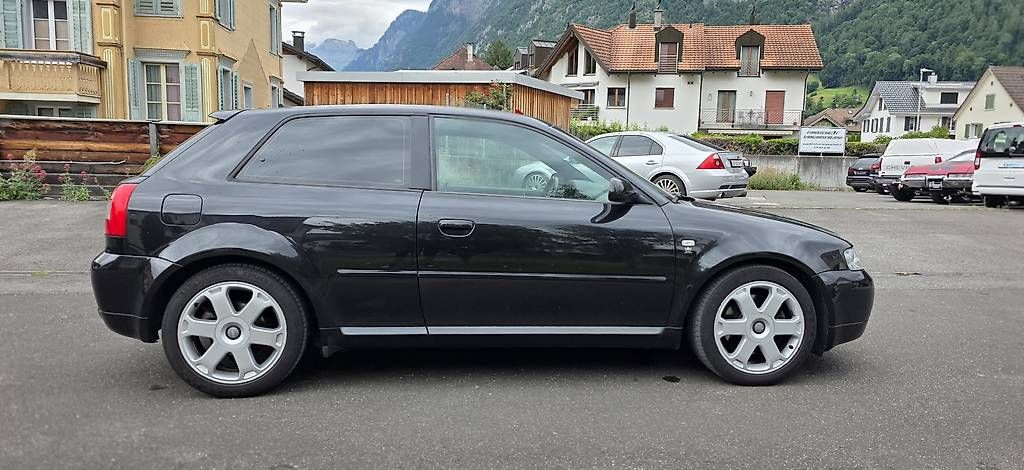 Autos: Audi S3 8L 1.8t quattro  – Gebraucht aus Heiligkreuz (Mels) von Beyond-Auto 4