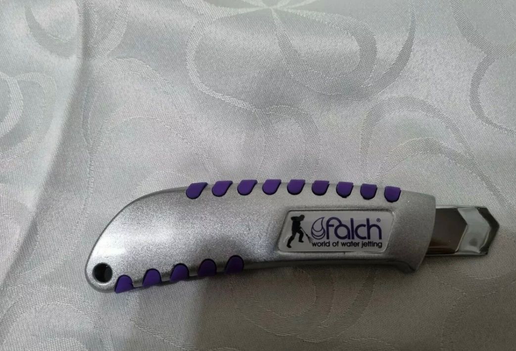 Alle Werkzeuge: Aluminium Cutter L – Neu (gemäss Beschreibung) aus Heerbrugg von ProBau-Liq 1