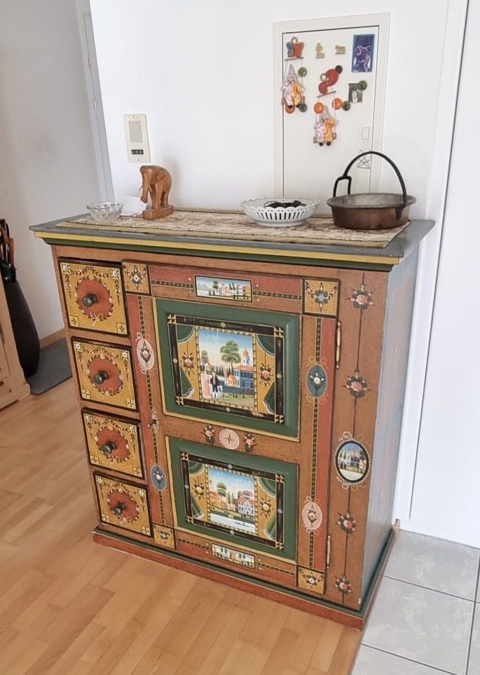 Commodes: Bauernkommode/Bauernschrank – D'occasion à St. Gallen par GraceSchatz
