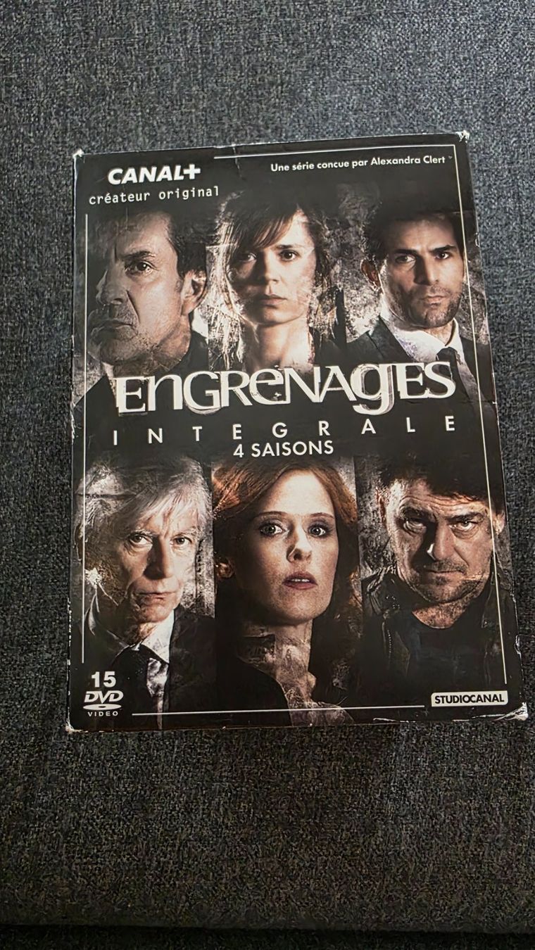 Tutti i DVDs: Engrenages 6 saison – Usato da Bionnens venduto da Meg011