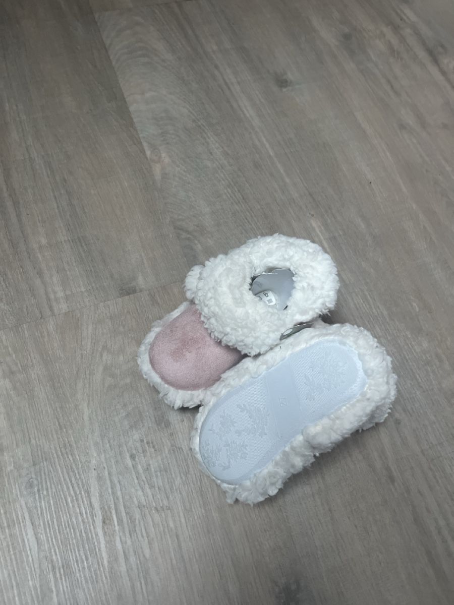 Scarpe per ragazze: Kinder Hausschuhe 27 – Nuovo e nell'imballaggio originale da Bachenbülach venduto da Dana_Ondrasik 2