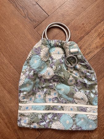 Handtasche Sommerblumen Muster Stoff neuwertig