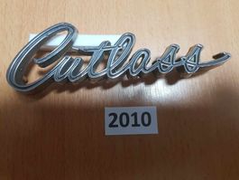 Emblem Oldsmobile Cutlass