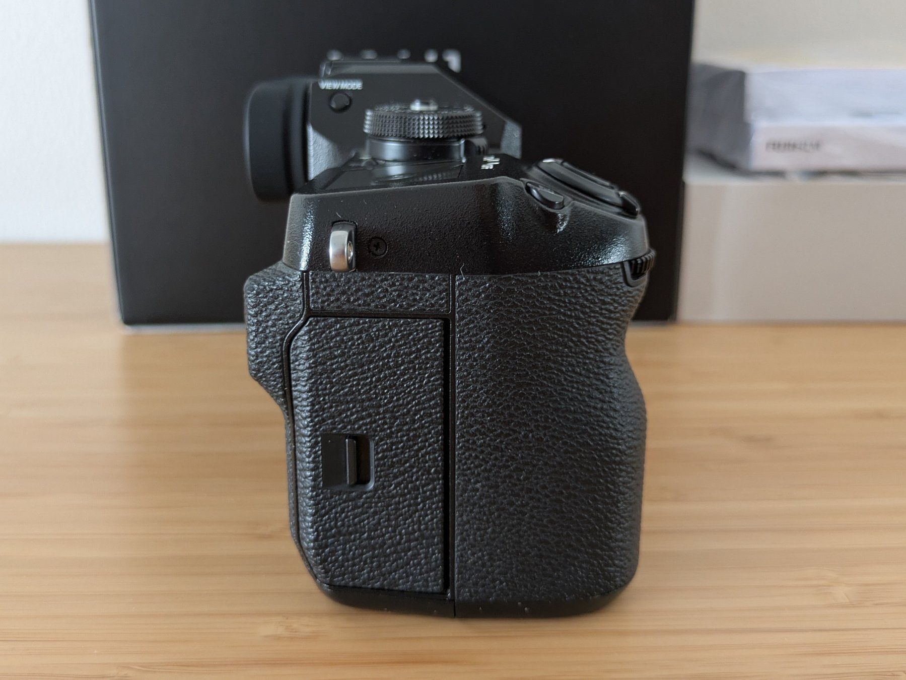 Fujifilm Appareil photo: Fujifilm X-H1 Camera Body – D'occasion à Basel par adr_gmt9 2