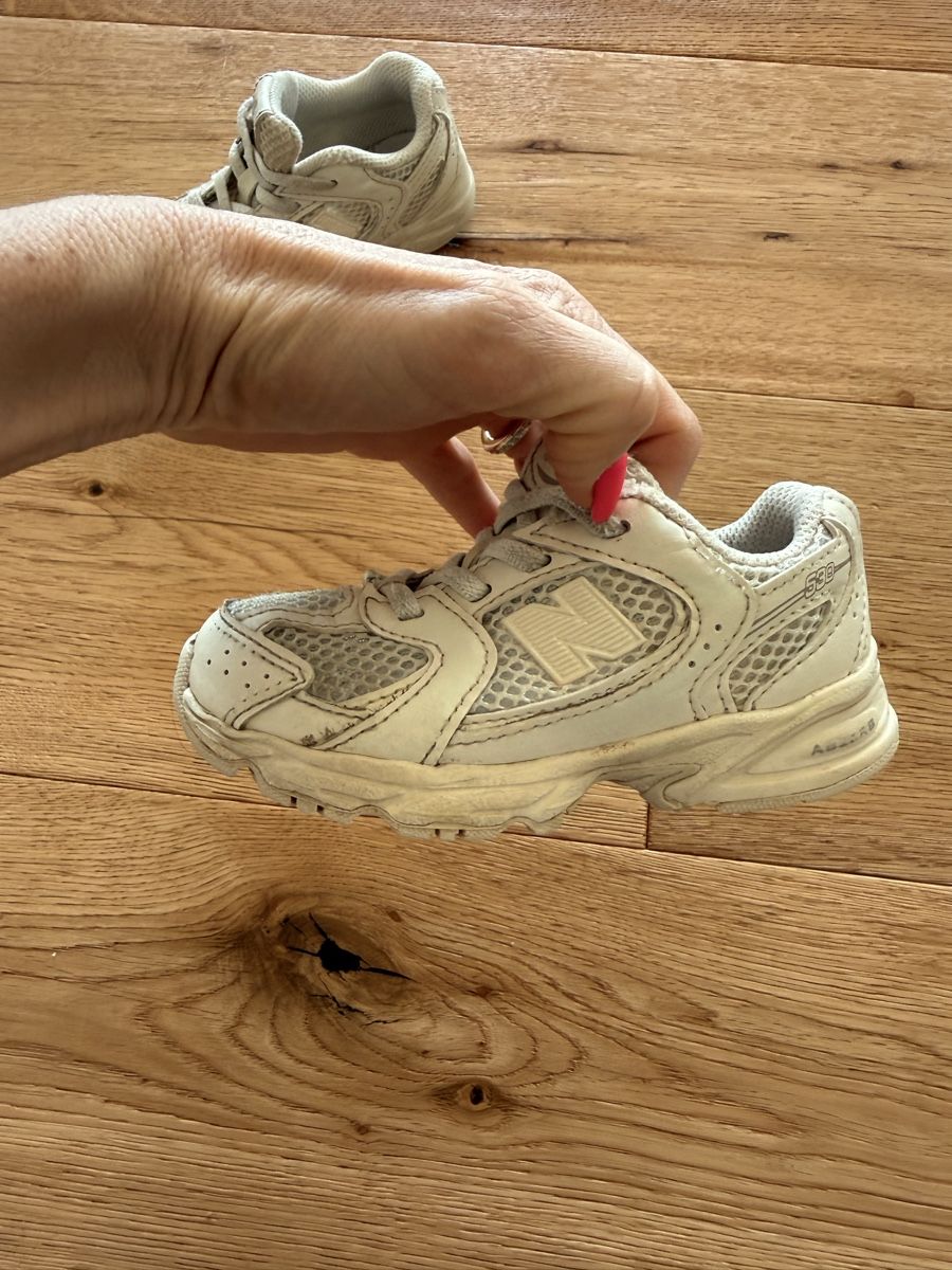 New Balance Scarpe da uomo: New Balance Gr 25 – Usato da Illnau venduto da DuNa 1