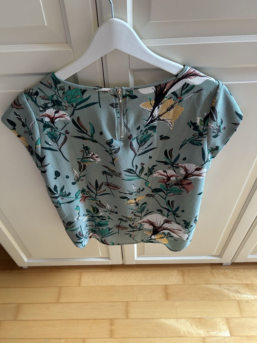 Only Tops: Blusen Top Only, emerald green, Grösse 40 – Neuf (Voir description) à Diessenhofen par Bmaurice 2