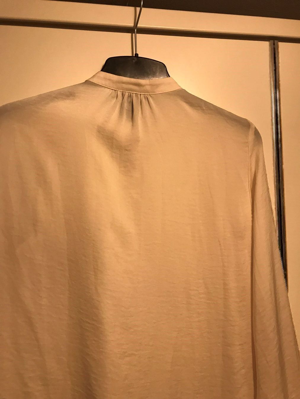 Chemisiers: Damen Bluse gr.34 – D'occasion à Pfungen par Outlet64 2