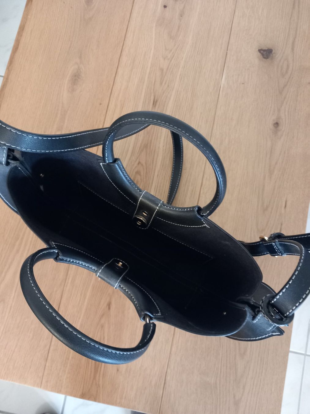 Manor Taschen für Damen: Handtasche Manor – Gebraucht aus Givisiez von Reiffel 2