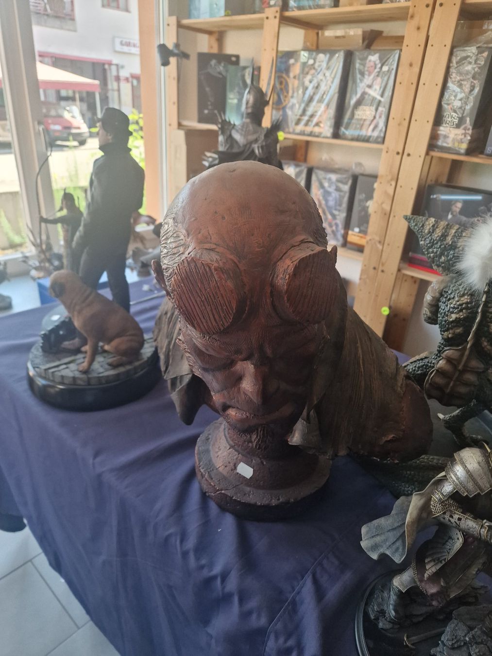 Figurines: Hell Boy Büste Limitiert – D'occasion à Giebenach par Samlaika 2