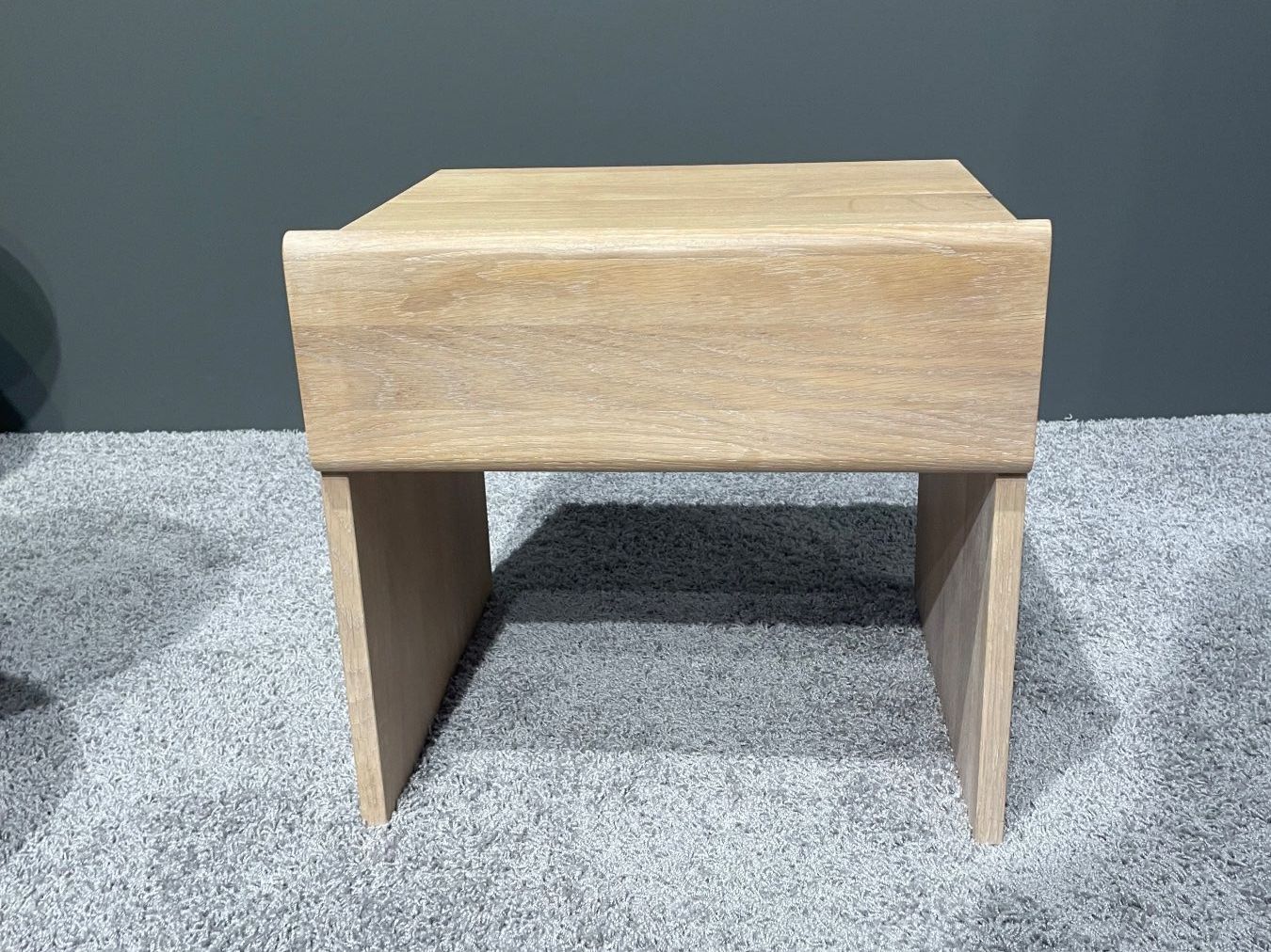 Comodini: Lüönd Wohncollection - Einzelnachttisch OLTRE – Nuovo (secondo la descrizione) da Rothenthurm venduto da luond_wohncollection