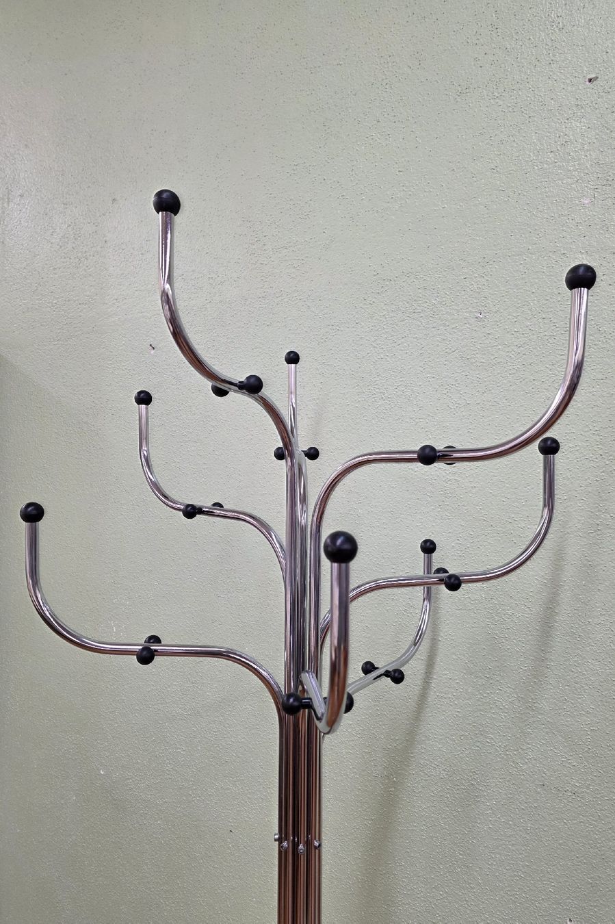 Fritz Hansen Guardaroba: Designer Kleiderständer Fritz Hansen - Coat Tree – Usato da Lichtensteig venduto da UsedINStore 2