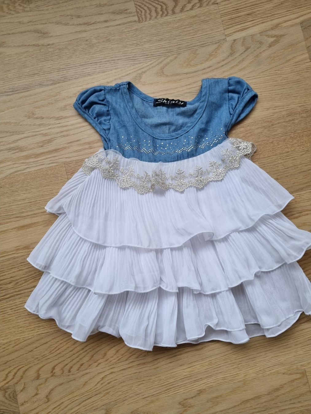 Vestiti & Gonne: Kleid 86/92 – Usato da Pfäffikon SZ venduto da Ka6ka