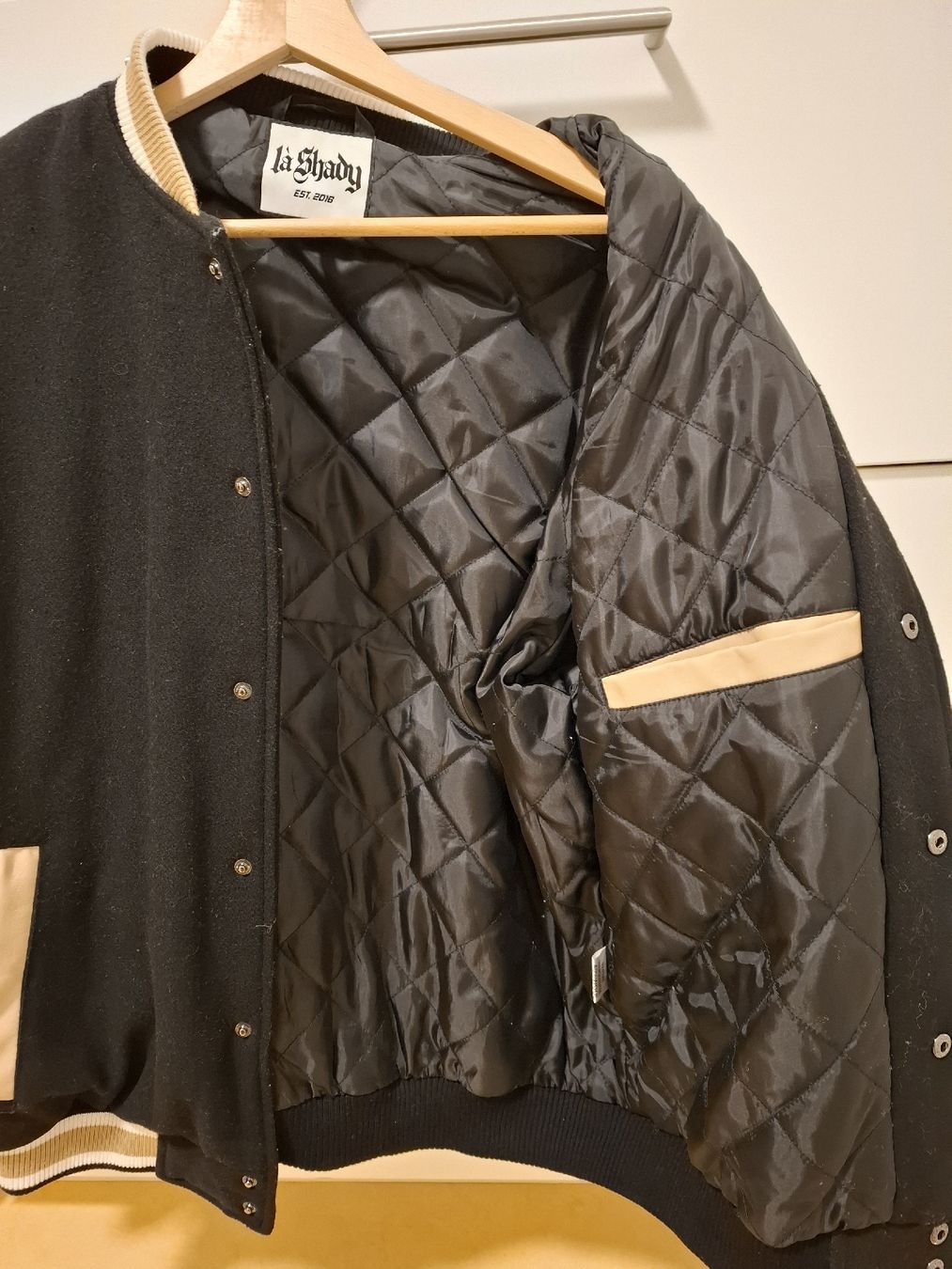 Giacche: College Jacke La Shady – Usato da Schöftland venduto da Eichboy 2