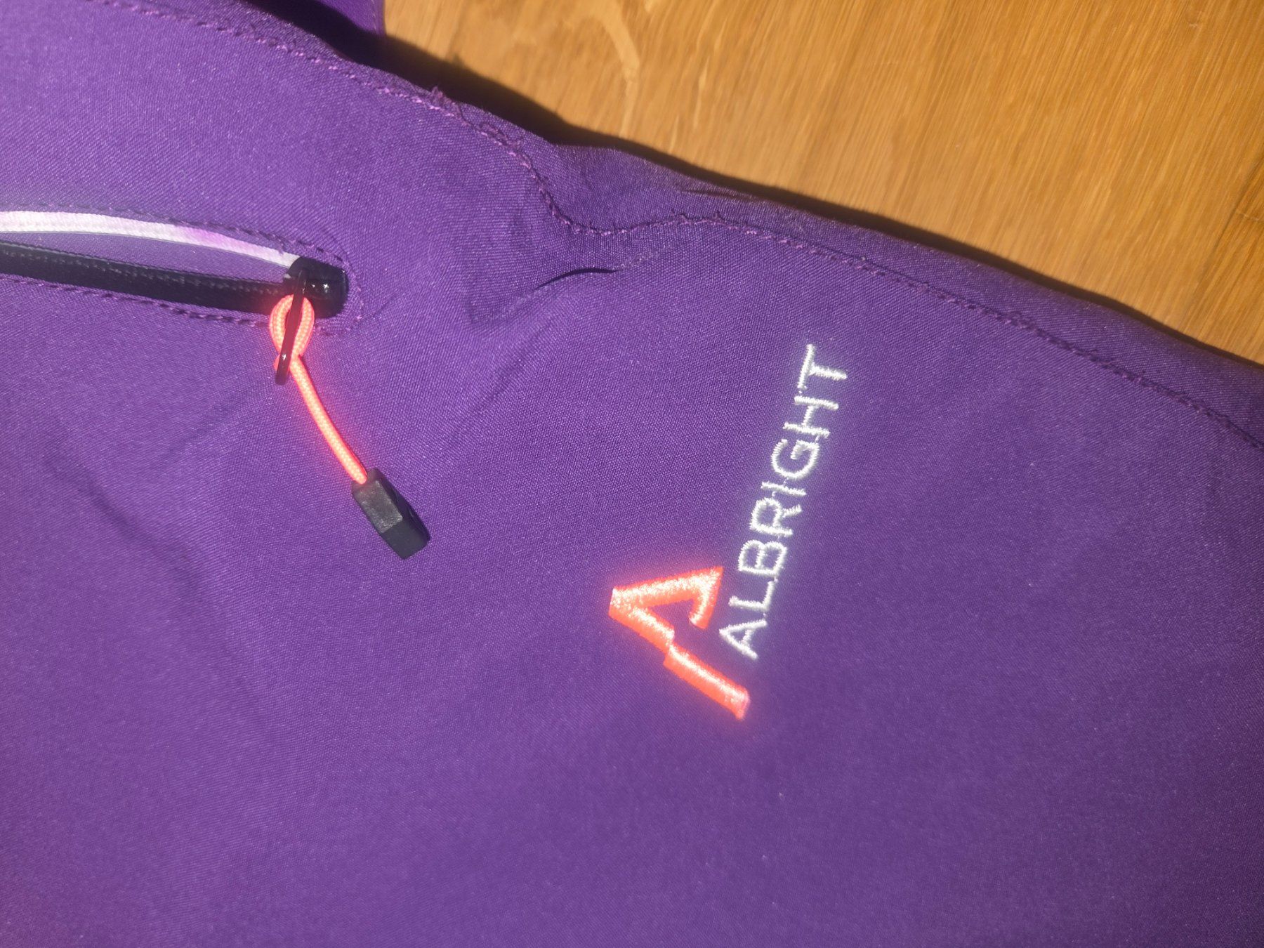 Albright Completi: Albright Skianzug Gr.152 – Usato da Sursee venduto da Ventiduese 2