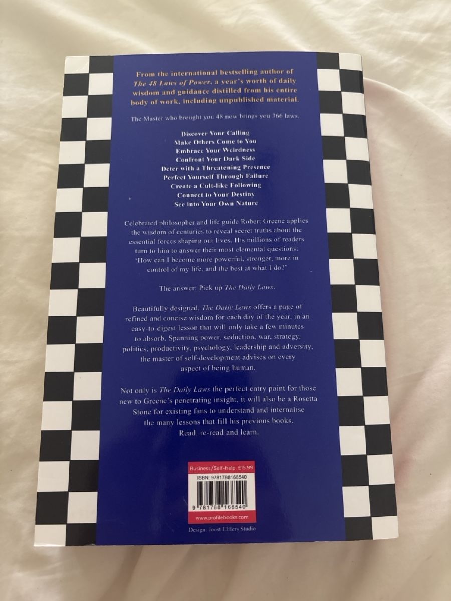 Bücher: Robert Greene The Daily Laws – Gebraucht aus Ebikon von cel_g9 1