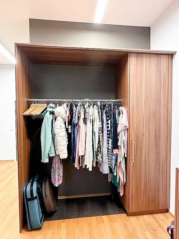 Guardaroba: Garderobe – Usato da Rombach venduto da mares484 1