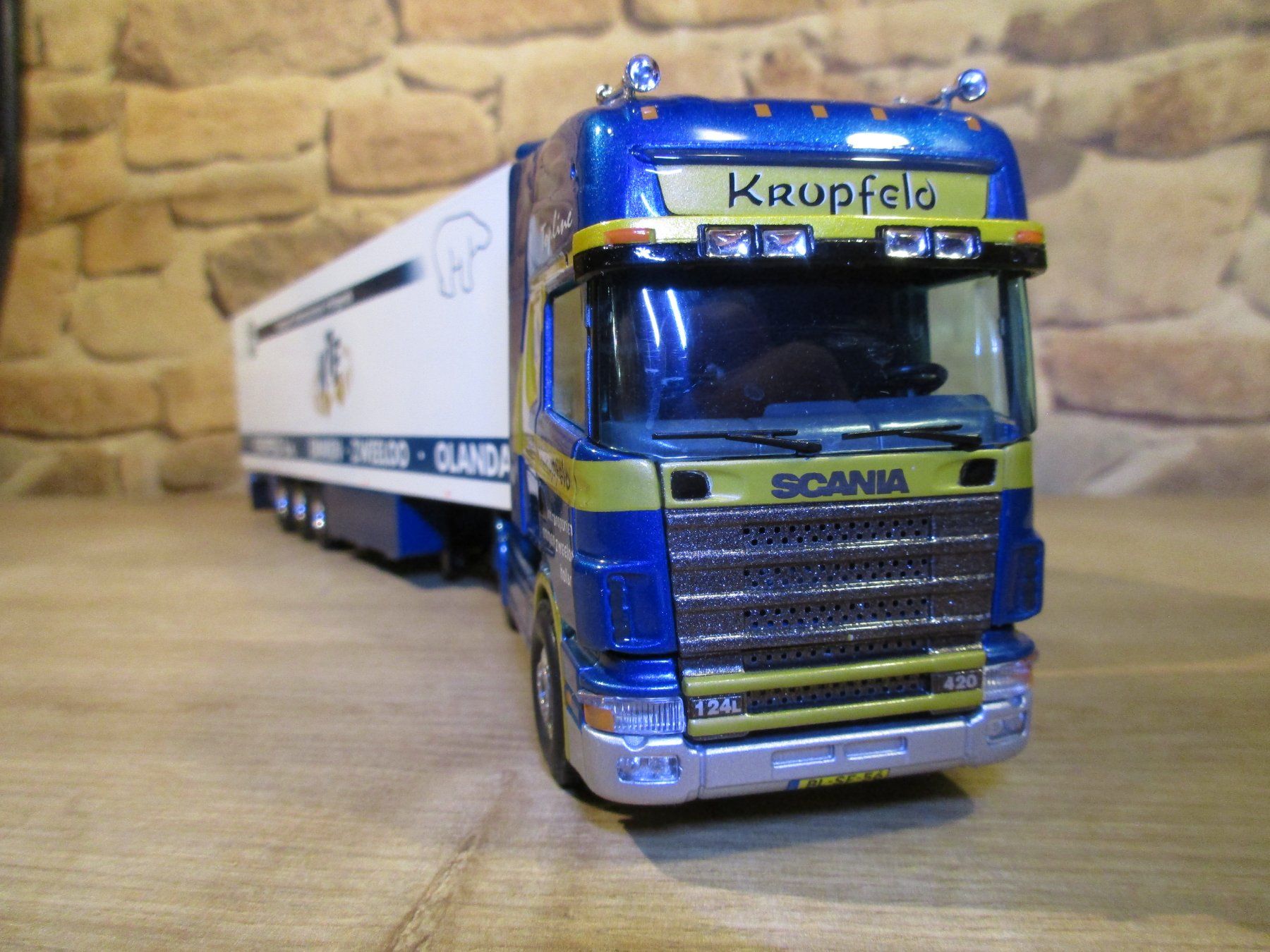 Tekno Kit di modellismo & Modellini statici: Tekno  1:50  Scania  124  Kropfeld – Usato da Ennetmoos venduto da Truckdiver 7