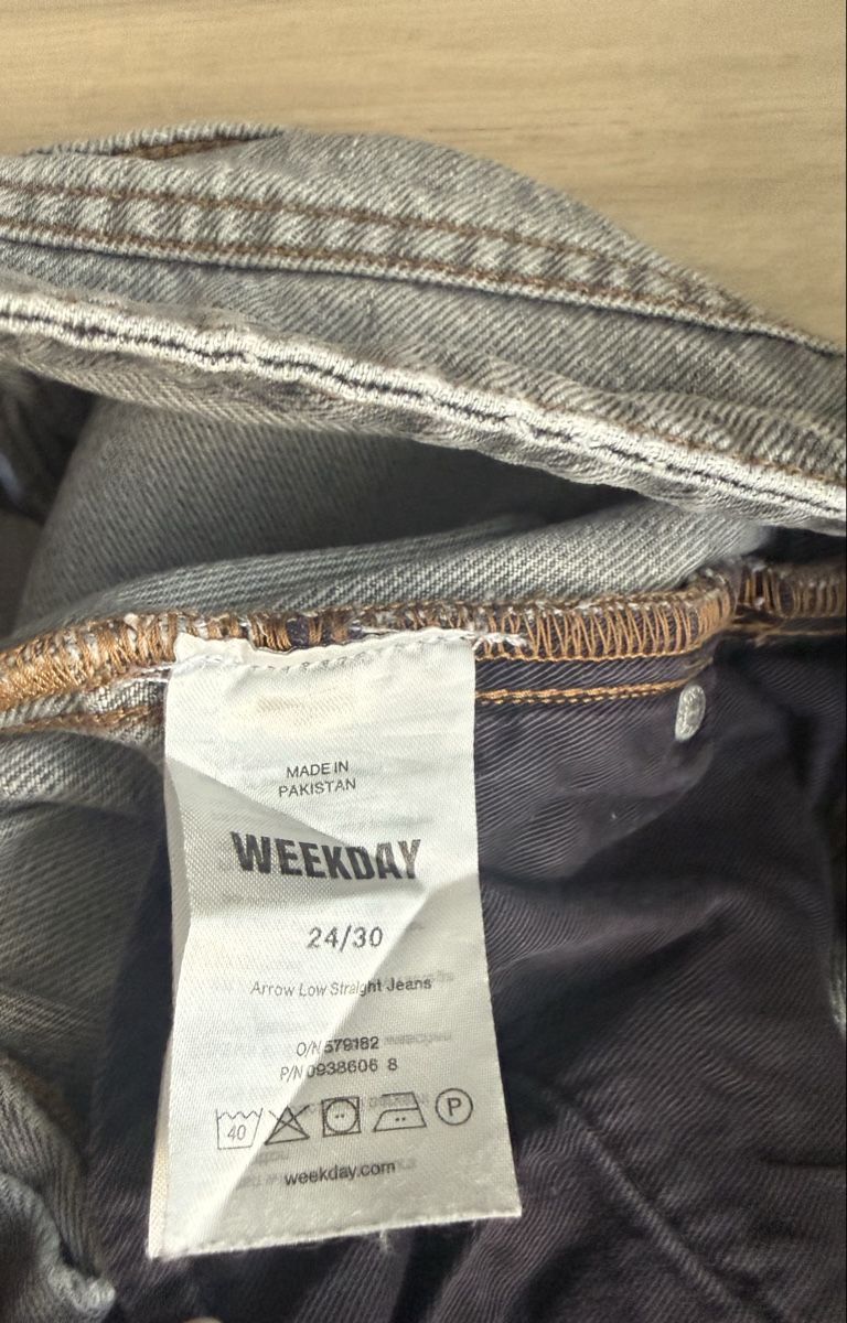 Weekday Jeans: Weekday Jeans – Usato da Geroldswil venduto da beam_06 1