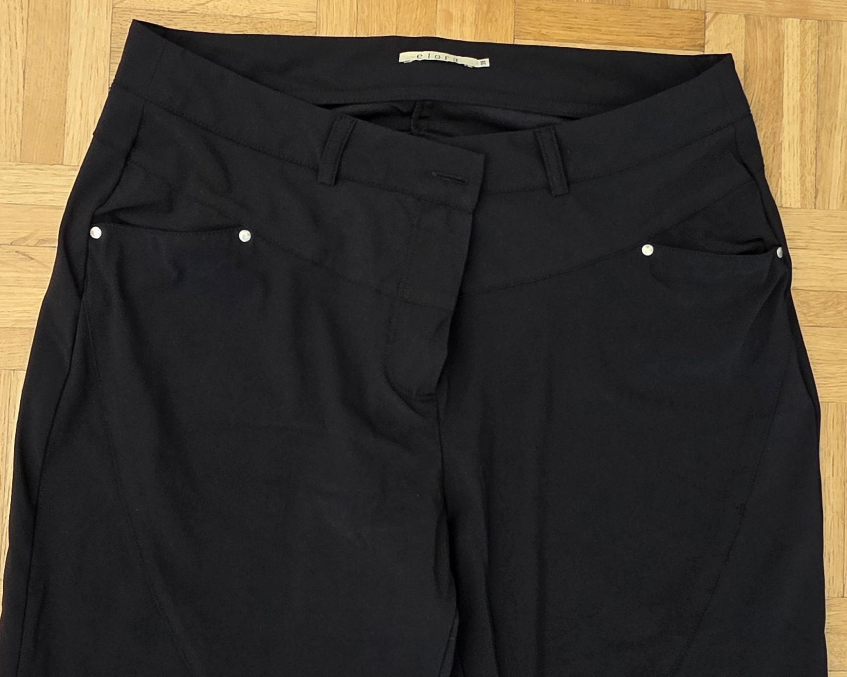 Pantaloni: pantalon noir léger taille 38 – Usato da Yverdon-les-Bains venduto da van_dq65 3
