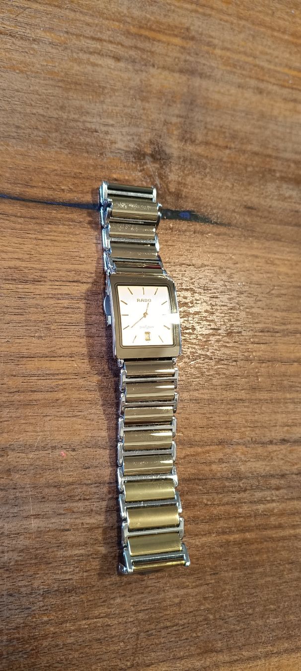 Rado Orologi: Rado Herrenuhr – Usato da Hallau venduto da FNeukomm