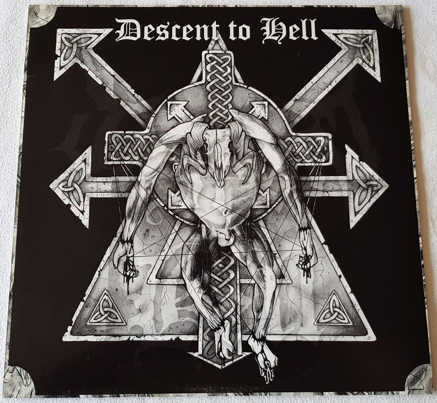 Dischi in vinile: Descent To Hell - Our Cross To Bear - LP - 2010  First Press – Nuovo (secondo la descrizione) da Uster venduto da Zardodel