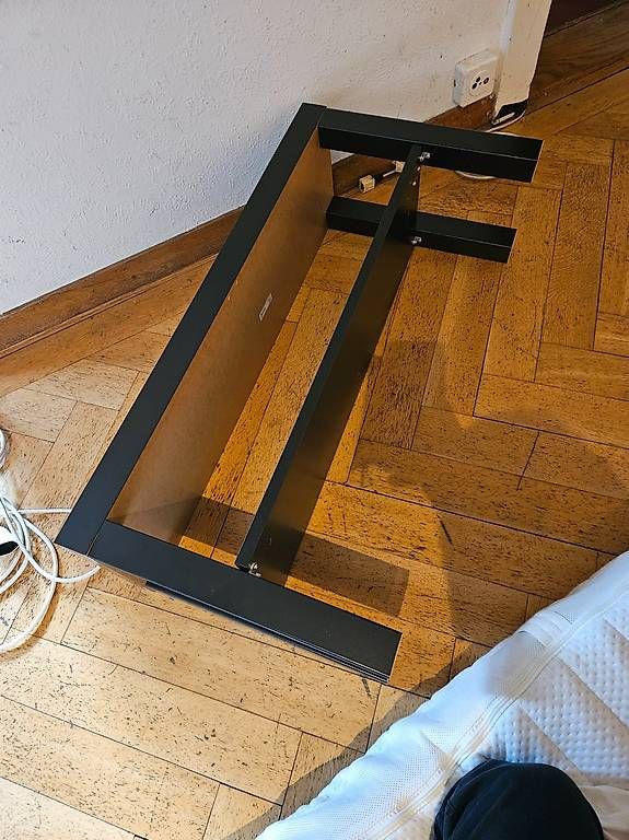 Scaffali: Fernseher-Regal 90x45x26 – Usato da Zürich venduto da jan_s988 2