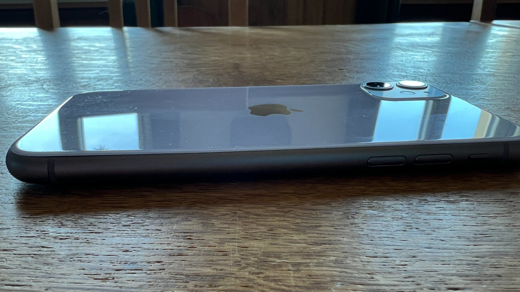 Apple Handys / Smartphones: iPhone 11 128 GB Violett – Gebraucht aus Hausen am Albis von Anmo74 7