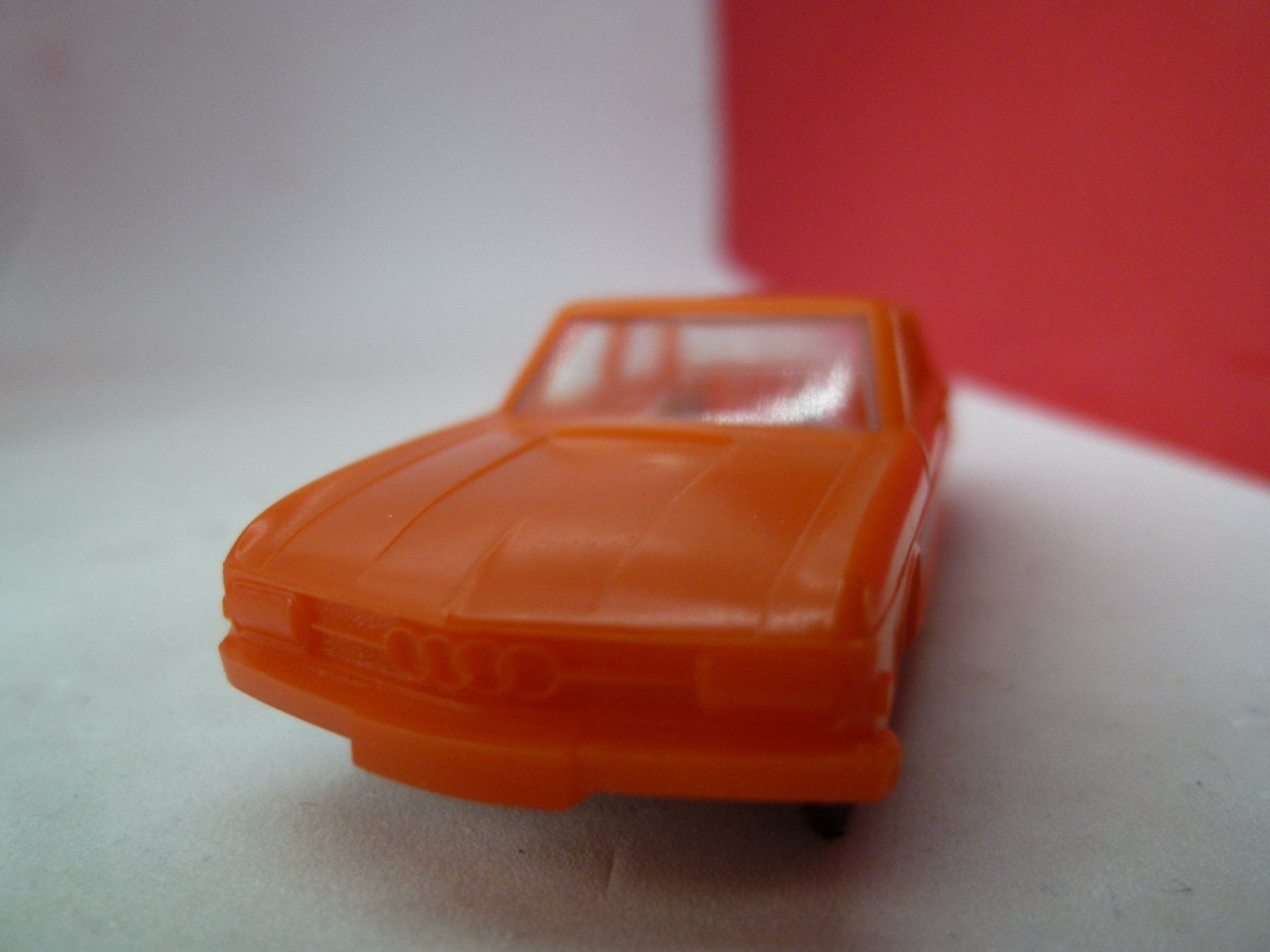Audi Modellini d'auto: ab  5.--  Audi - orange - 8.5cm - Plastik - made in Germany – Usato da Reiden venduto da alpina2 1