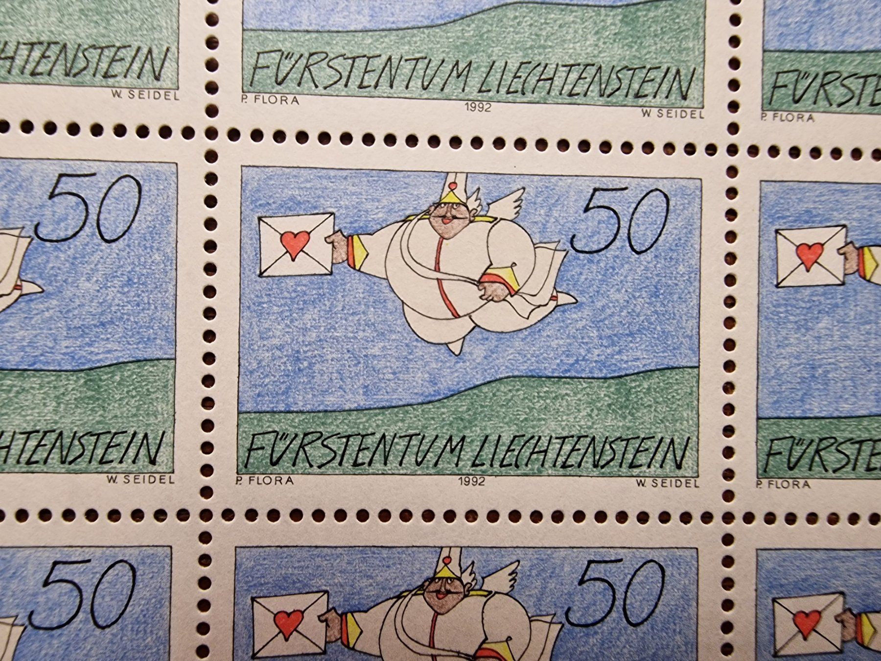 Tutti i francobolli: FL 1992 Serie Bögen "Botschaften" ** /1041/44 – Usato da Aesch LU venduto da briefmarken.uray 6