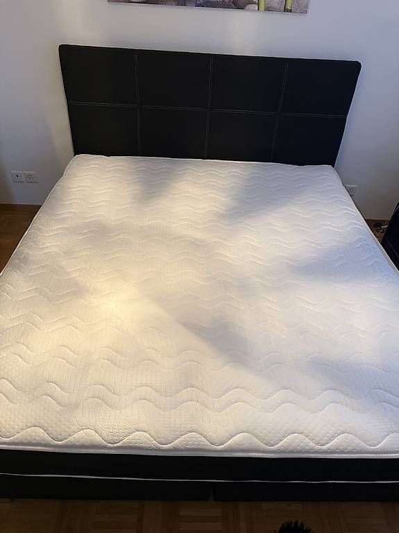 Letti: Top zustand Boxspringbett&Matratze Abholung bis 14.06.2026 – Usato da Rudolfstetten venduto da Gizmolu