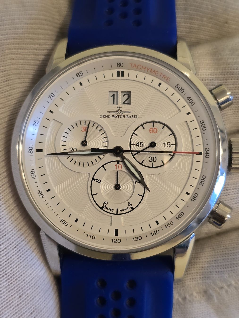 Zeno Uhren: ZENO WATCH BASEL big date  CHRONOGRAPHE  – Gebraucht aus Grand-Lancy von Montre-Swiss 8