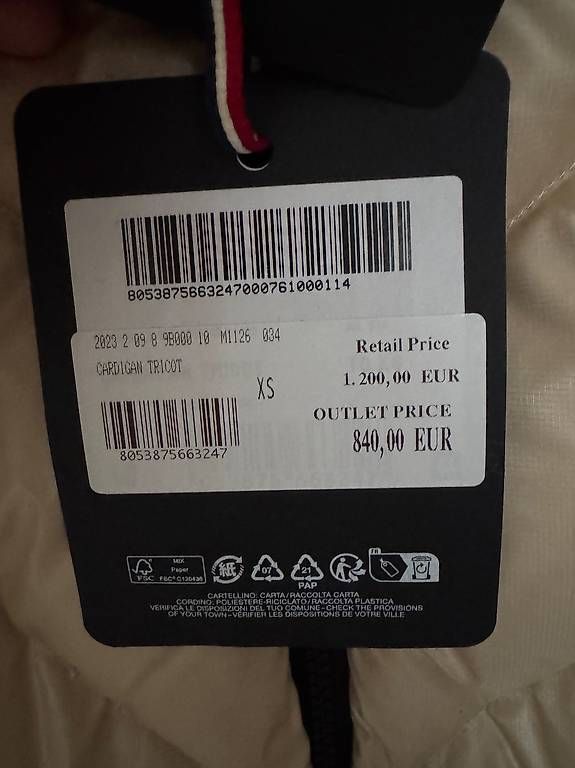 Gilets & Westen: Moncler Après-Ski Weste – Gebraucht aus Schwadernau von marilyn25 4