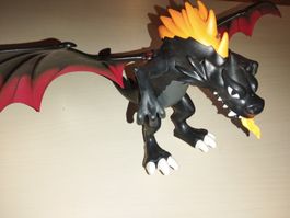 Spielzeug Playmobil Drache schwarz mit Flammen