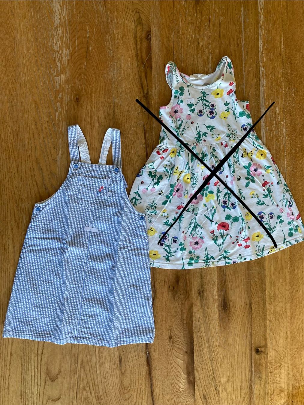 Lotti & Set di vestiti: Einzeln erhältlich: Markenkleider Grösse 110 – Usato da Zürich venduto da Retrogirl 5