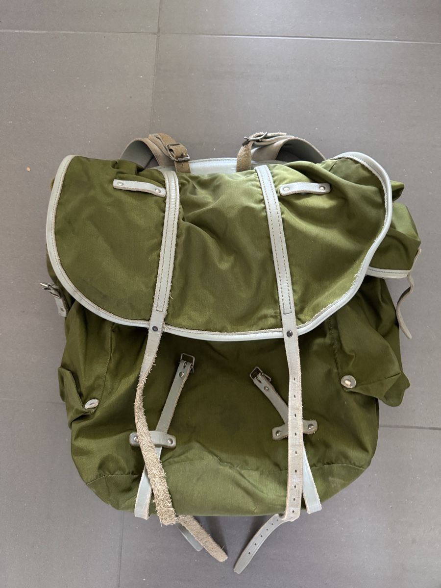 Zaini: Norwegischer Armeerucksack – Usato da Inwil venduto da DiNozzo01