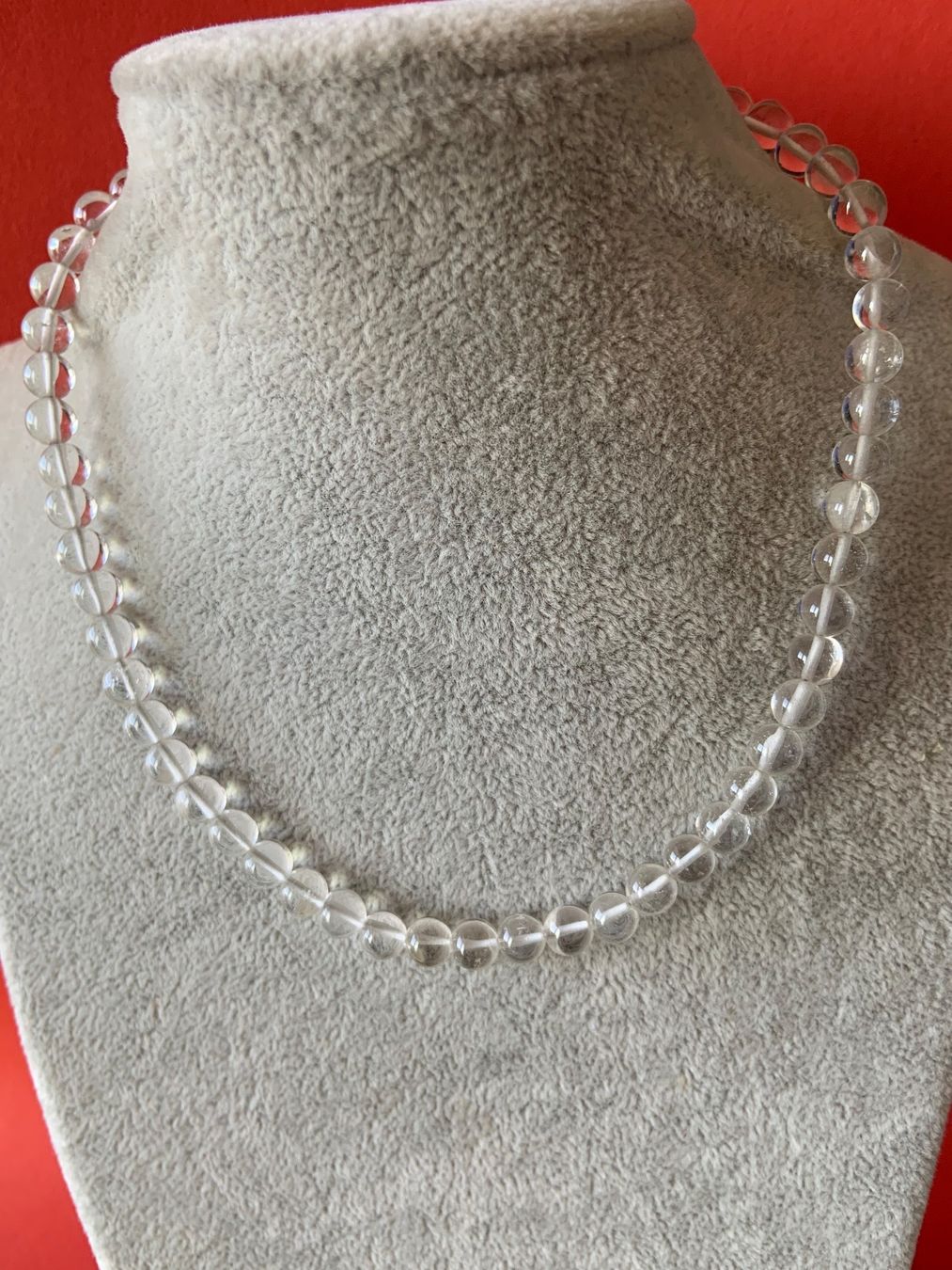 Ketten: Halskette weiss , transparent (7mm) – Gebraucht aus Laufen von Bellebellezza 1