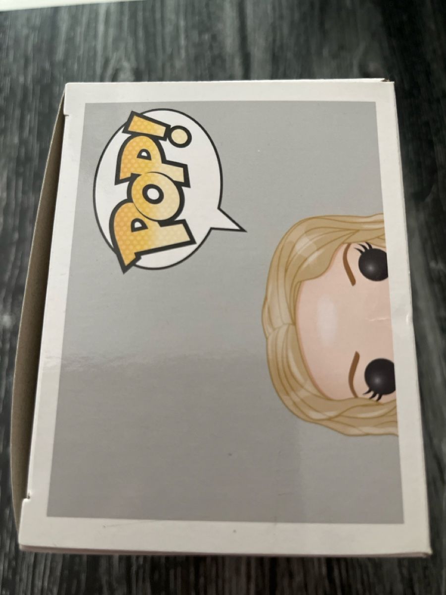 Funko Statuette: Funko pop Once Upon a time Emma Swan 267 – Usato da Yverdon-les-Bains venduto da vin_95zk 4