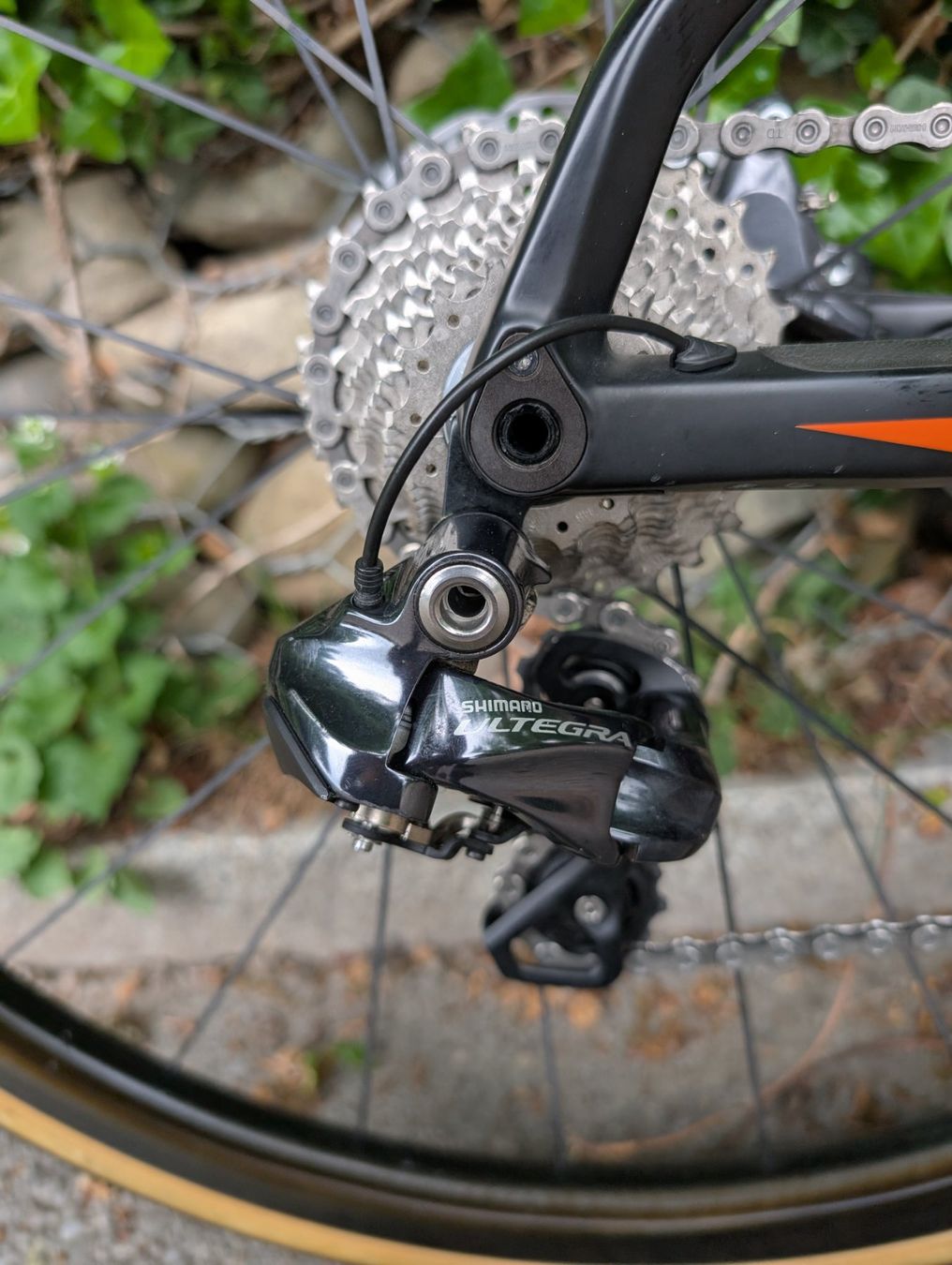 BMC Biciclette: BMC Roadmachine 01 - Vollcarbon, Ultegra Di2 – Usato da Geroldswil venduto da soalle 2