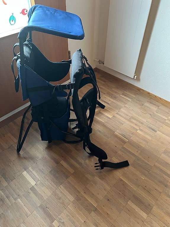 Marsupi portabebè: Babytrage zum Wandern – Usato da Alpnachstad venduto da Apophis83 2